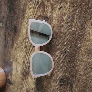 Quay sunglasses